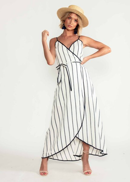 Rochie moderna de dama cu bretele subtiri si cravate in culoarea alba