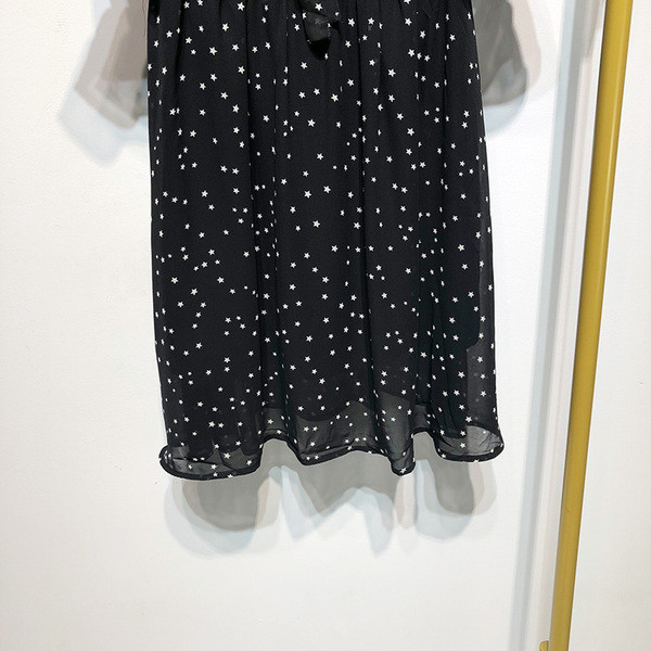 Rochie de damă din șifon cu puncte negre