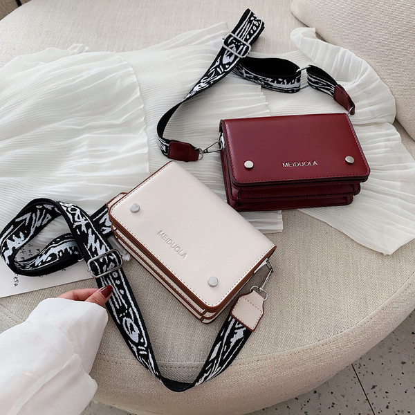 Geanta de dama cu maner lung in patru culori