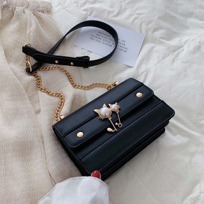 Geanta dama cu decor metalic in mai multe culori