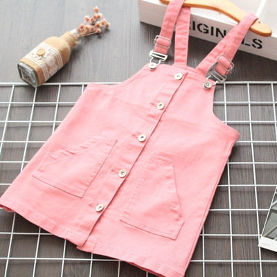 Model nou de rochie pentru copii cu bretele si nasturi in bej si roz