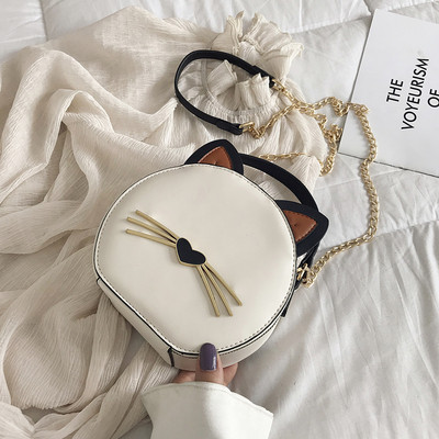 Geanta dama cu element 3D si maner metalic