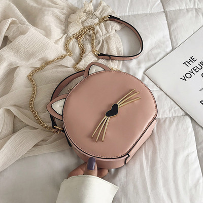 Geanta dama cu element 3D si maner metalic