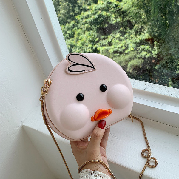 Geanta de dama cu lant metalic in trei culori