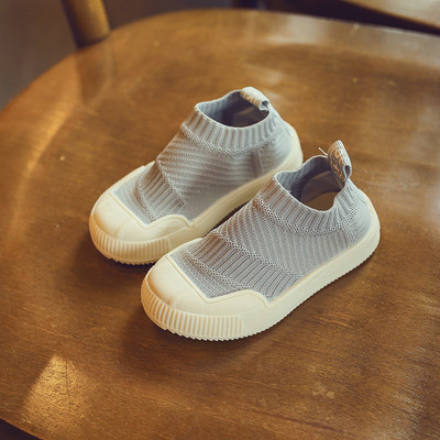 Tenisi casual pentru copii in cinci culori potriviti pentru baieti si fete