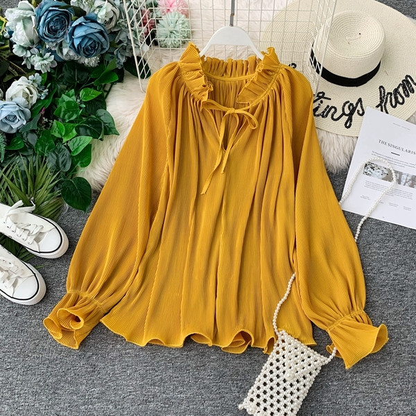 Cămașă plisată de damă cu broderie în mai multe culori