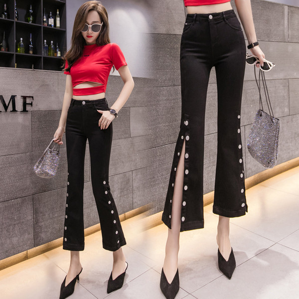 Pantaloni moderni de dama de culoare neagra cu nasturi