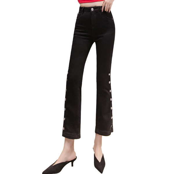 Pantaloni moderni de dama de culoare neagra cu nasturi