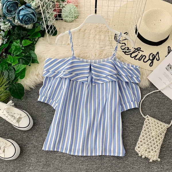 Bluză de damă în dungi cu mâneci scurte în mai multe culori