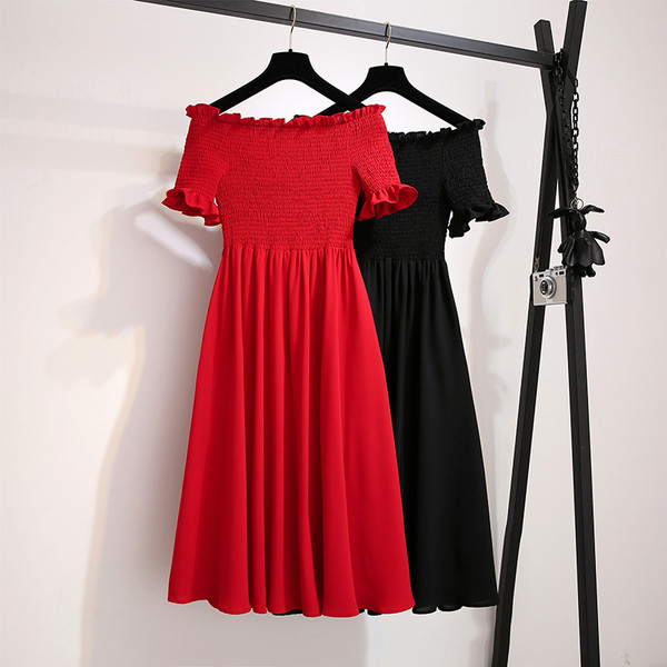 Rochie modernă de damă cu mâneci căzute în negru și roșu