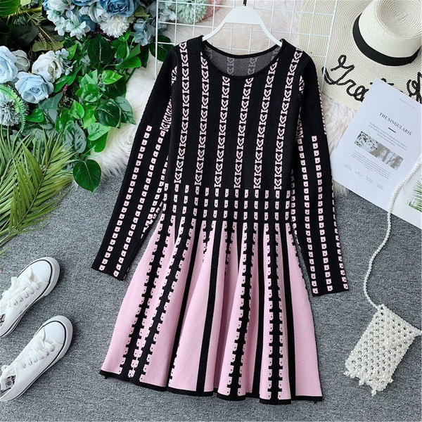 Rochie de dama cu maneca lunga in mai multe culori