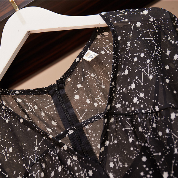 Salopetă de damă modernă cu mâneci largi și mărimi până la 5XL