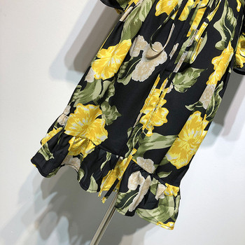 Rochie cu decolteu în V adânc, mâneci 3/4 cu legături în talie