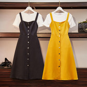 Setul actual pentru femei din două părți în negru și galben