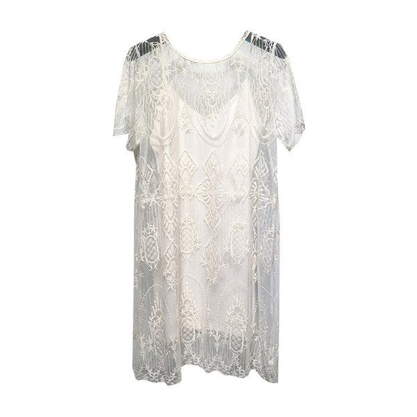 Rochie eleganta de dama cu maneci scurte si dantela in alb