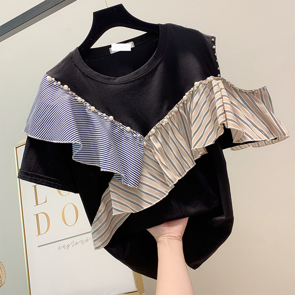 Bluză de damă cu decolteu O și perle