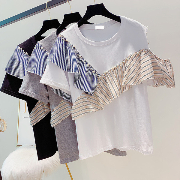 Bluză de damă cu decolteu O și perle