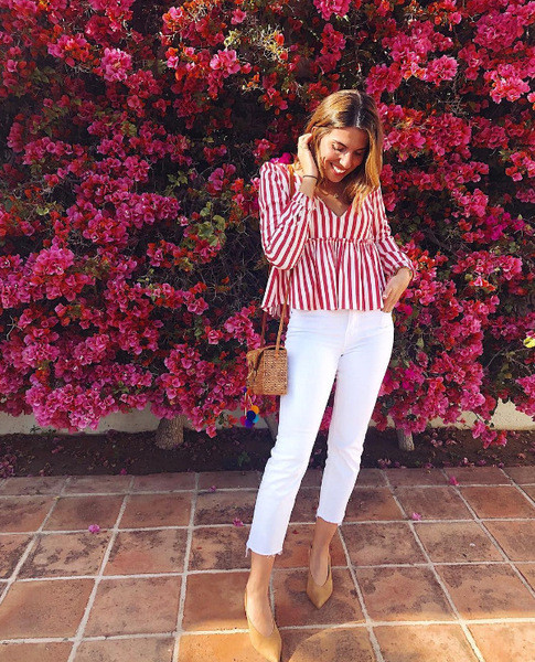 Cămașă modernă de damă cu decolteu în V și mâneci lungi în roșu