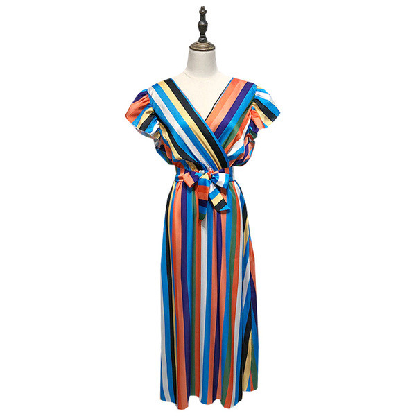 Rochie lungă în dungi, cu legături în talie și mâneci scurte lotus