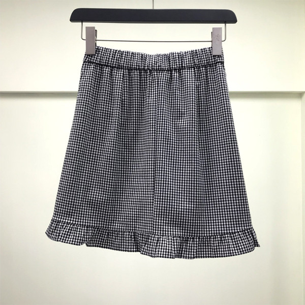 Fusta dama in carouri casual in doua culori cu nasturi