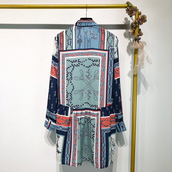 Rochie larga de dama cu maneci lungi cu model colorat