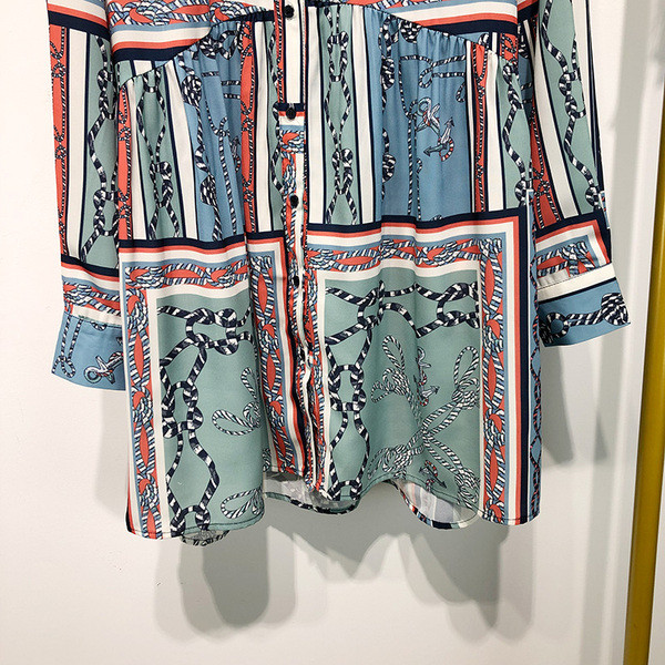 Rochie larga de dama cu maneci lungi cu model colorat