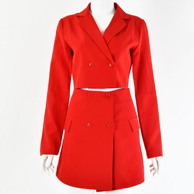 Κομψό και μοντέρνο γυναικείο σετ  σε μαύρο, ροζ και κόκκινο χρώμα