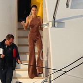 Salopeta de dama eleganta cu efect stralucitor