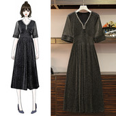 Rochie lunga de dama eleganta cu efect stralucitor in negru