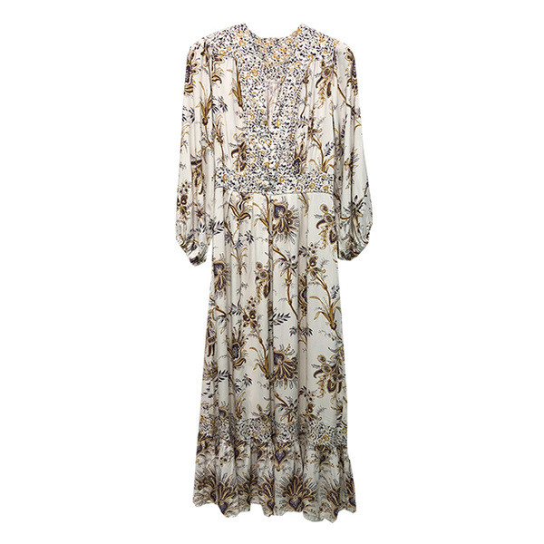 Rochie lungă și largă cu decolteu oval