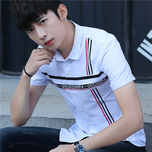 Cămașă elegantă pentru bărbați, cu inscripții și mâneci scurte