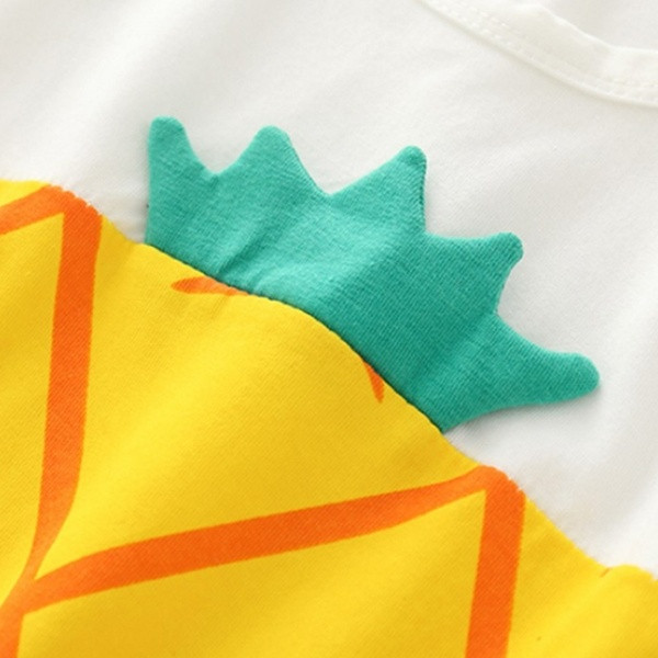 Salopeta actuala pentru bebelusi pentru fete in doua culori