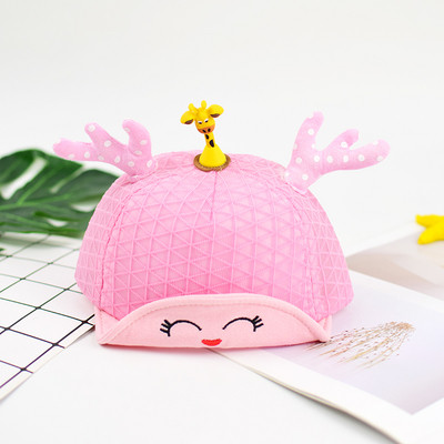 Pălărie modernă pentru copii cu element 3D în mai multe culori