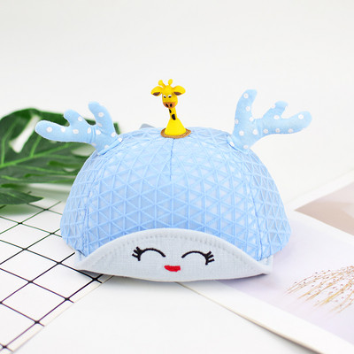 Pălărie modernă pentru copii cu element 3D în mai multe culori