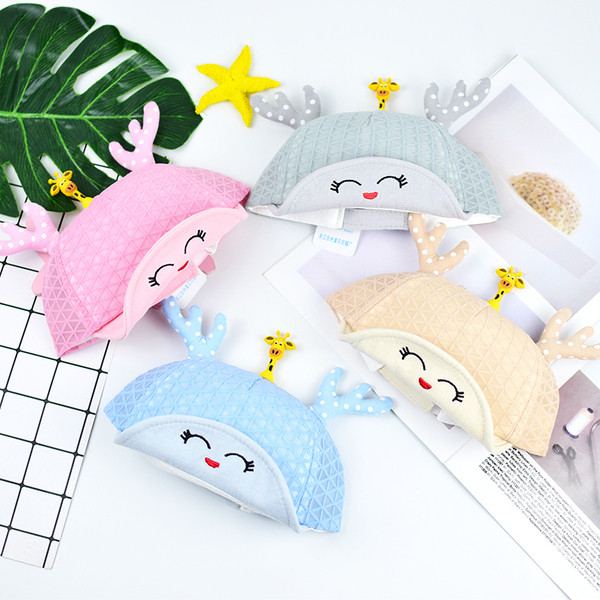 Pălărie modernă pentru copii cu element 3D în mai multe culori