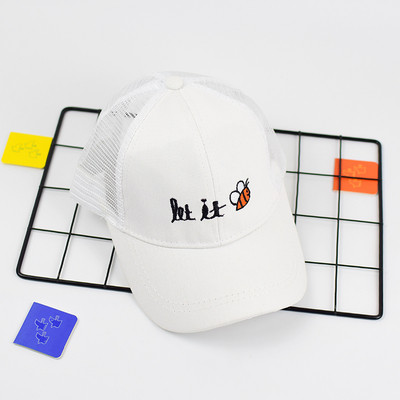 Palarie pentru copii cu vizor si aplicatie - pentru baieti si fete