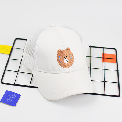 Palarie pentru copii cu vizor si aplicatie - pentru baieti si fete