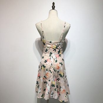 Rochie cu decolteu în V adânc și bretele subțiri