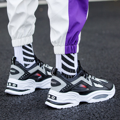 Adidași sport și de zi cu zi pentru bărbați în patru culori