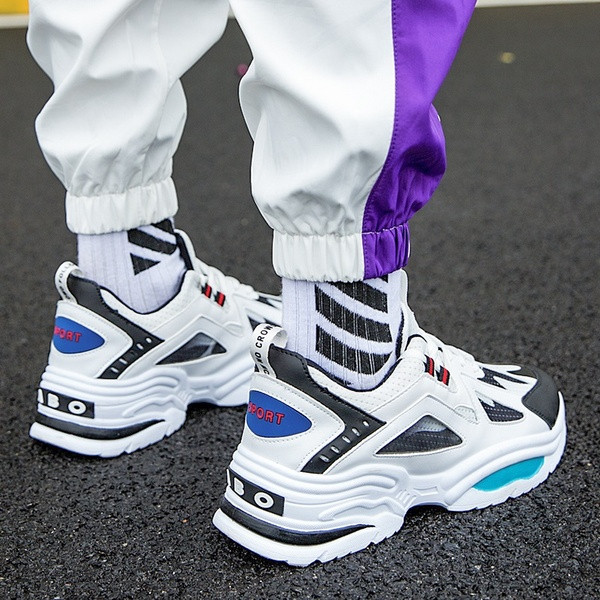 Adidași sport și de zi cu zi pentru bărbați în patru culori