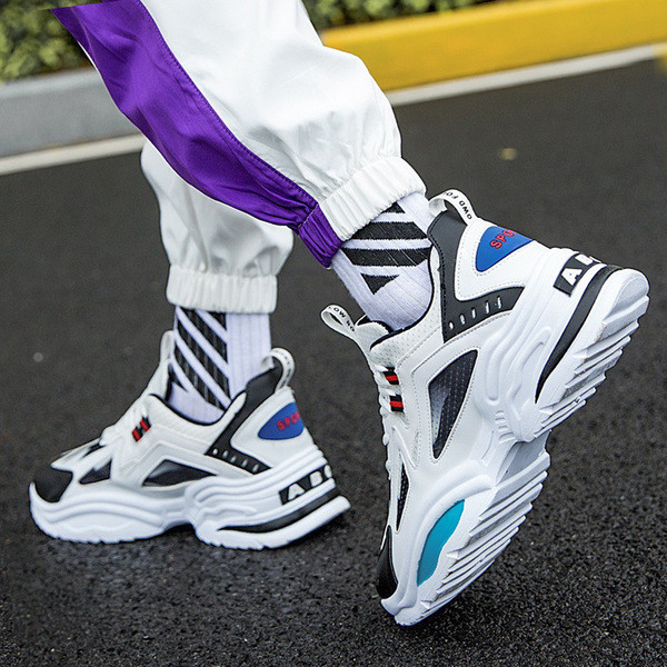 Adidași sport și de zi cu zi pentru bărbați în patru culori