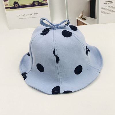 Palarie moderna pentru copii cu puncte in mai multe culori