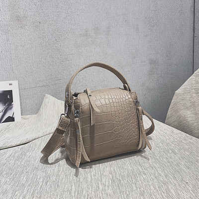 Geanta de dama cu maner scurt si lung in mai multe culori