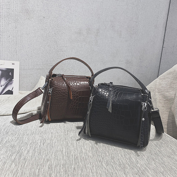 Geanta de dama cu maner scurt si lung in mai multe culori