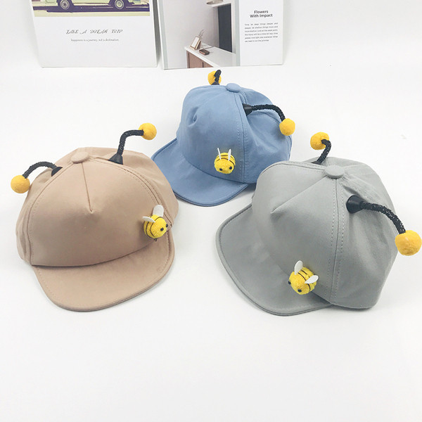 Palarie pentru copii cu element 3D in mai multe culori