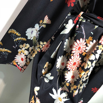 Rochie lunga cu legaturi in talie cu model floral