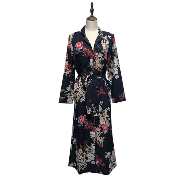 Rochie lunga cu legaturi in talie cu model floral