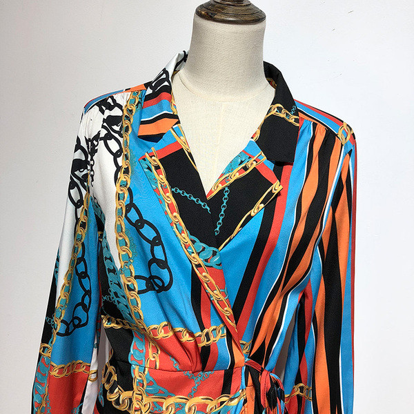 Rochie lunga de dama cu cravate in talie si model colorat