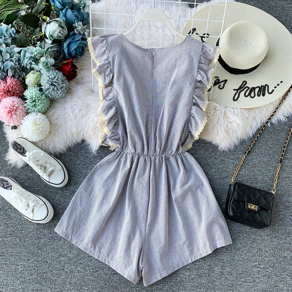 Salopetă de damă modernă în dungi, cu decolteu în V, în trei culori