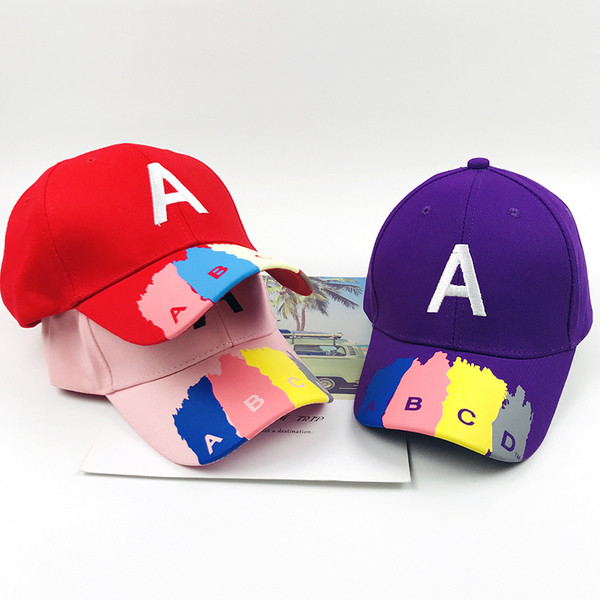 Pălărie colorată pentru copii cu vizor - pentru fete și băieți